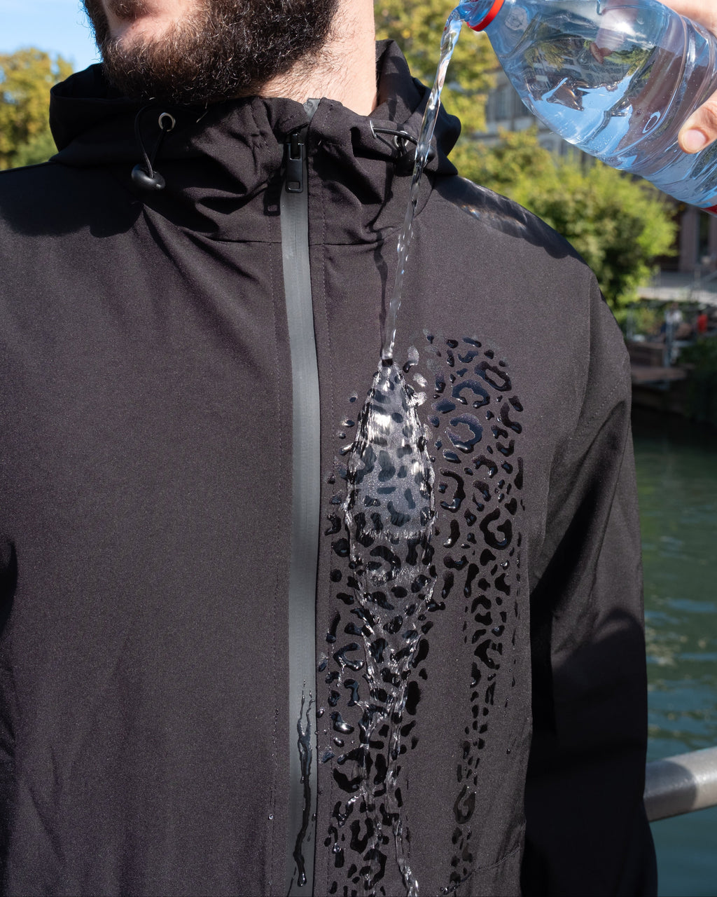 Veste de Pluie Réactive à l'Eau - Noir