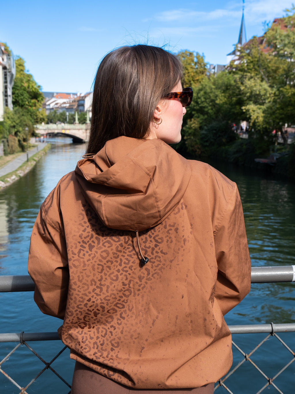 Veste de Pluie Réactive à l'Eau - Brune